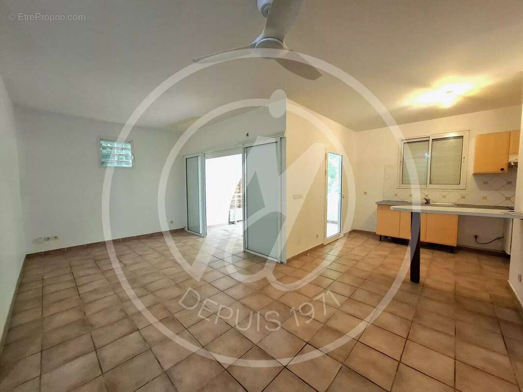 A vendre 236 559€ - appartement 3 pieces de 80m² - baie mahault * - photo 2