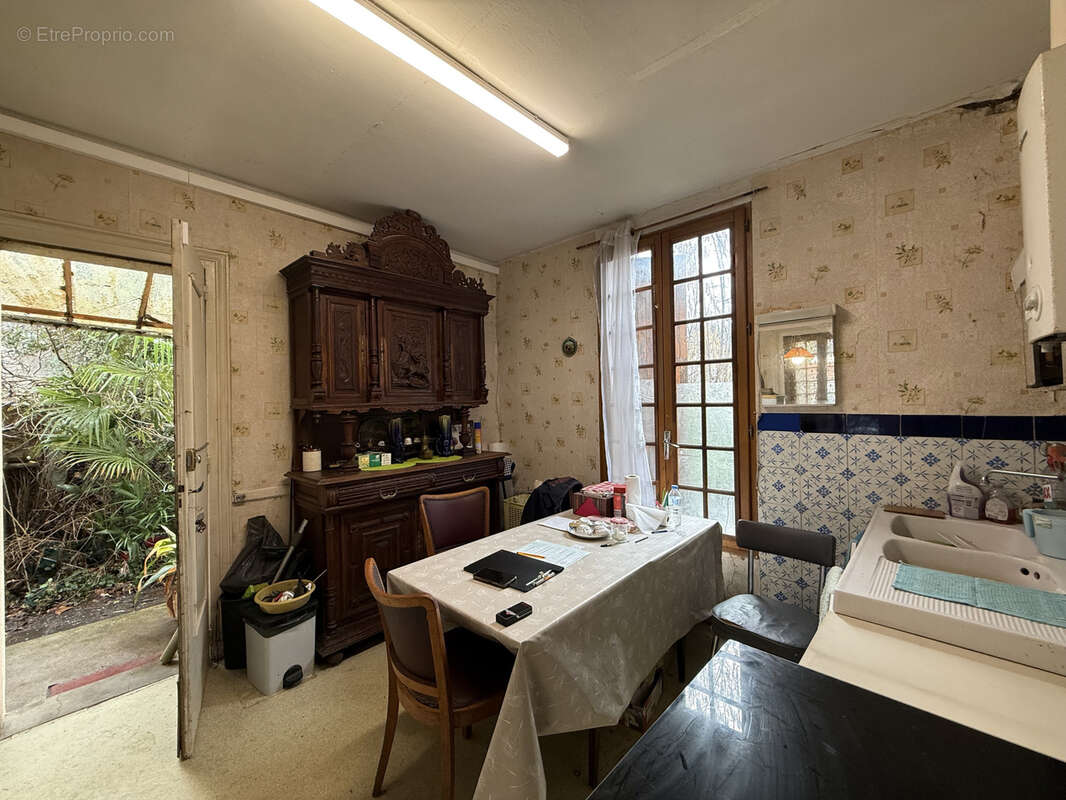 Maison à LE BLANC-MESNIL