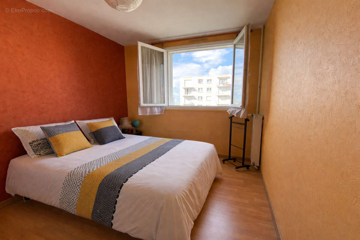 Appartement à LA RICHE