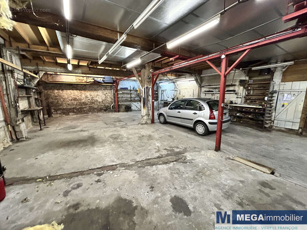 Autre à VITRY-LE-FRANCOIS