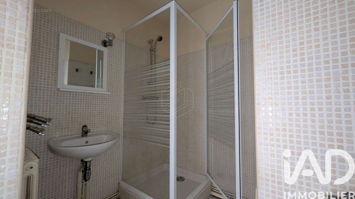 Photo 6 - Appartement à CHENOVE