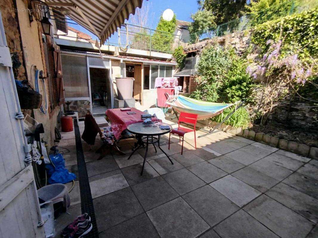 Appartement à AIXE-SUR-VIENNE