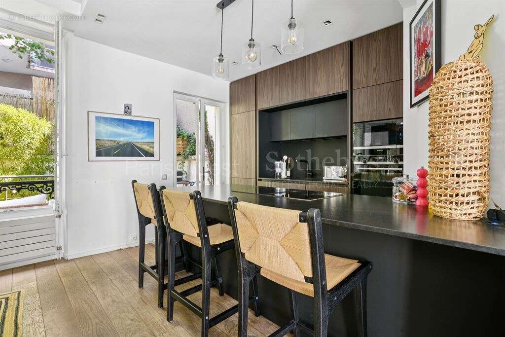 Maison à NEUILLY-SUR-SEINE