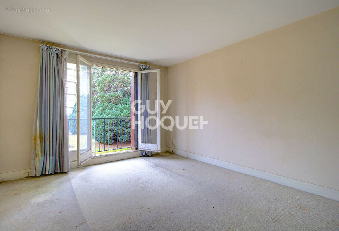 Appartement à PARIS-20E
