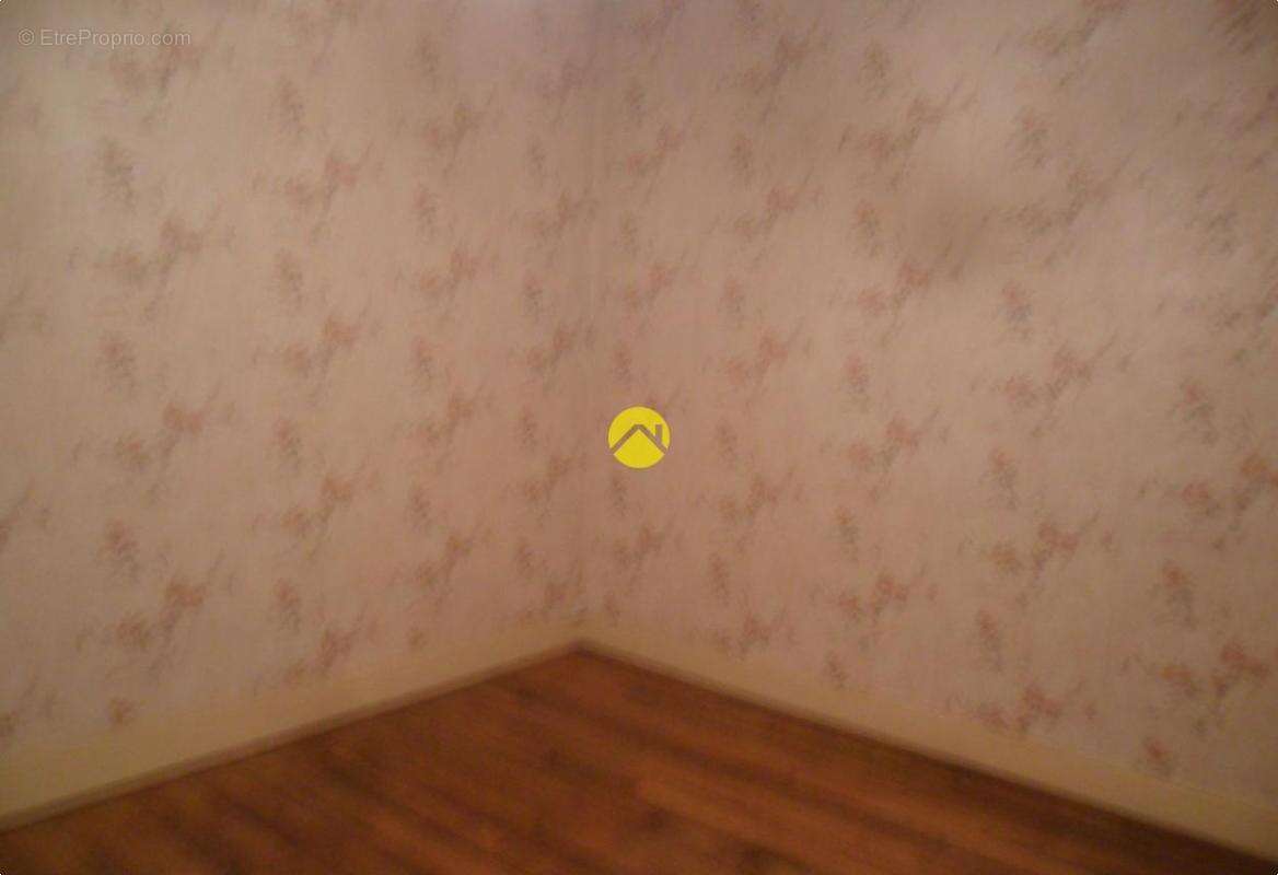 Maison à CHARENTON-DU-CHER