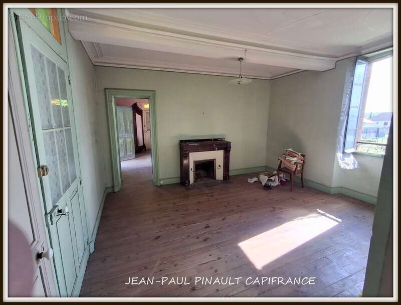 Maison à BERNAC-DEBAT