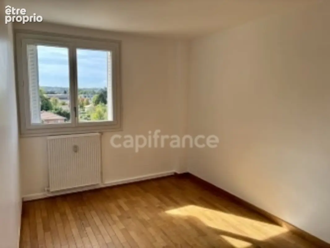Appartement FRANCHEVILLE 5 pièces, 3 chambres (possibilité 4), proche des commerces, des bus, des écoles - photo 3