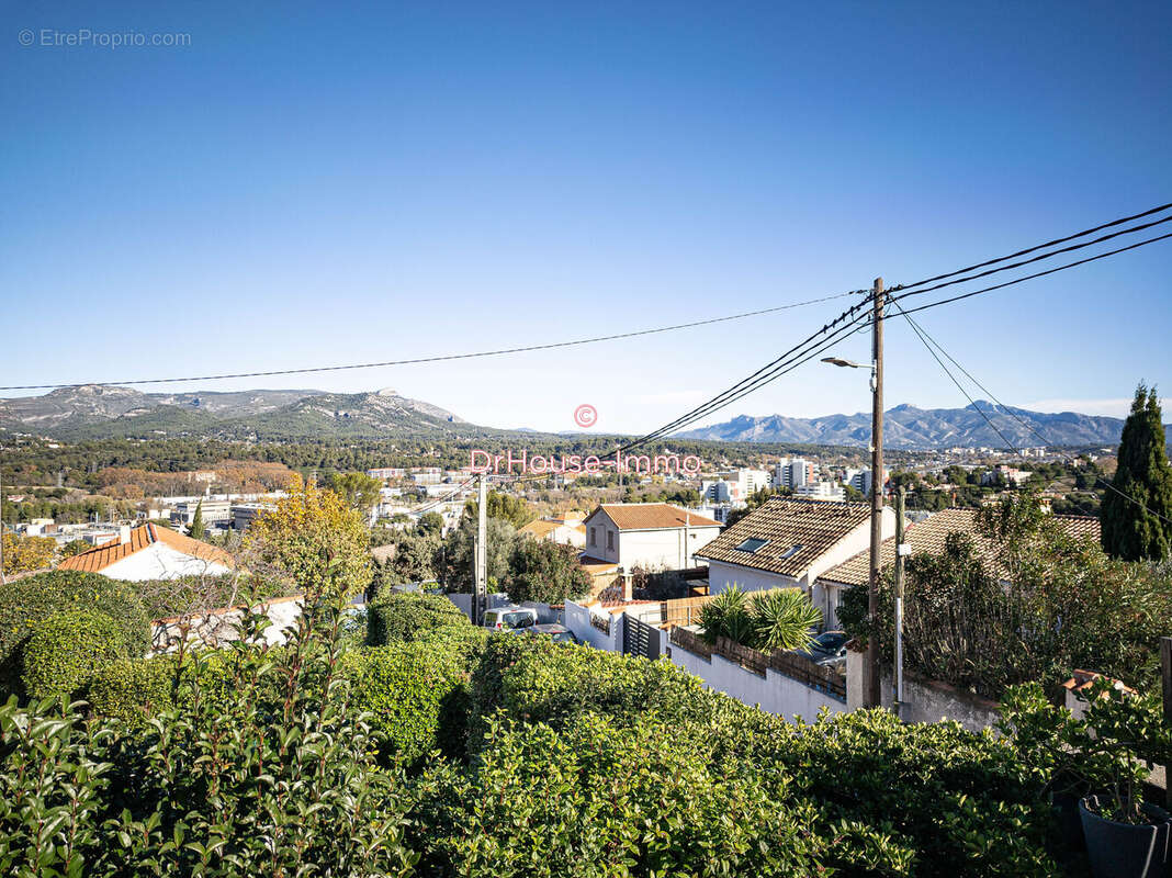 Maison à MARSEILLE-11E