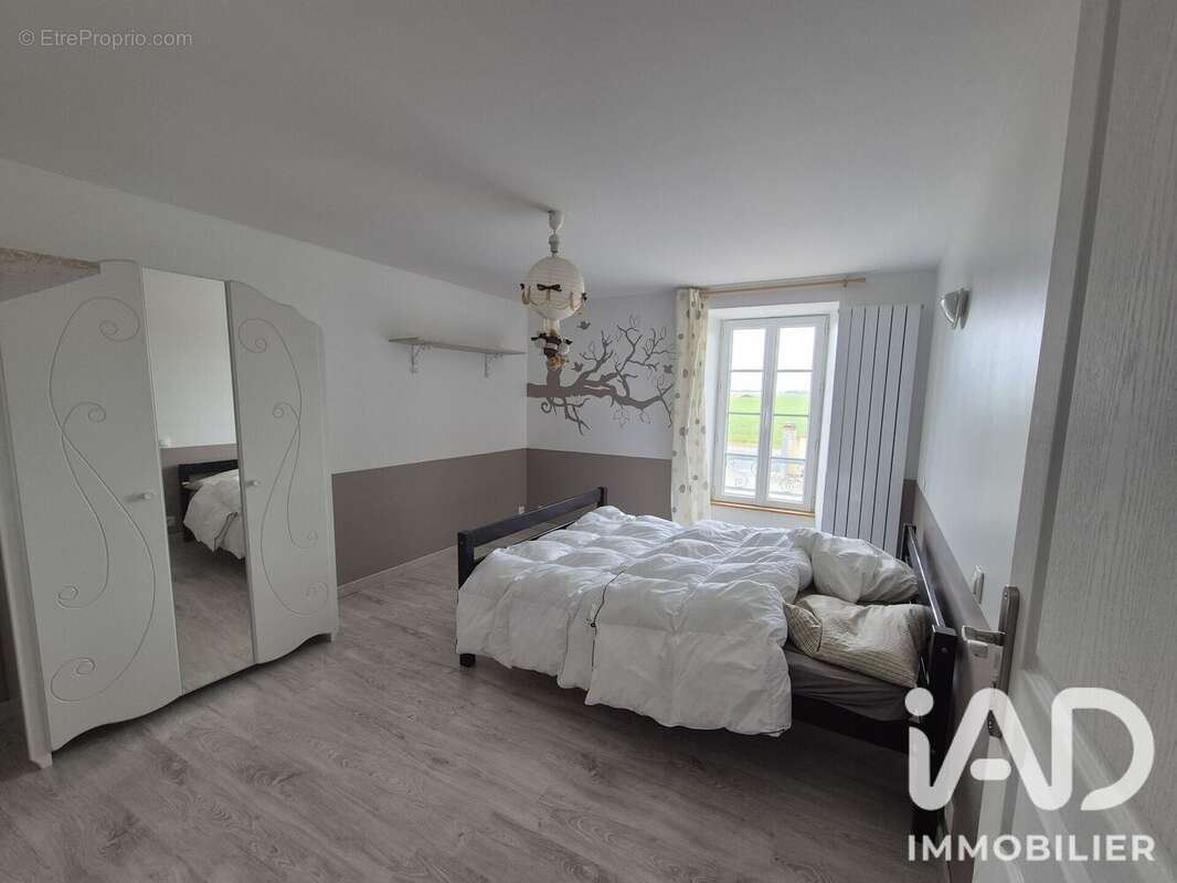 Maison 215 m² à Les Nouillers  - photo 7