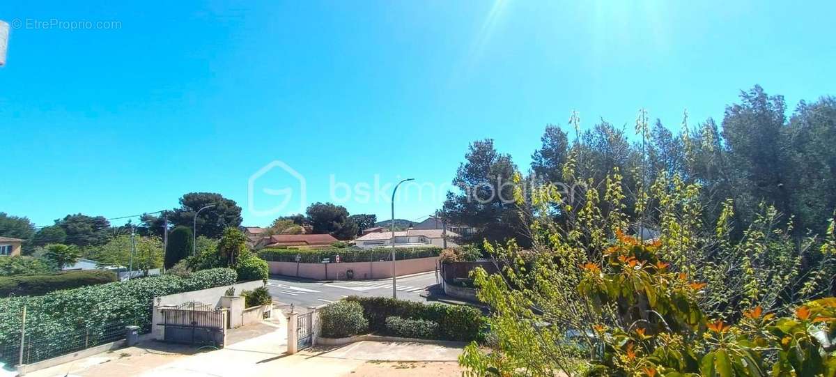 Appartement à SIX-FOURS-LES-PLAGES