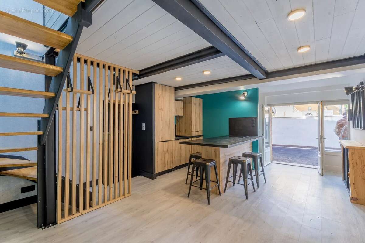 Appartement à CHAPONNAY