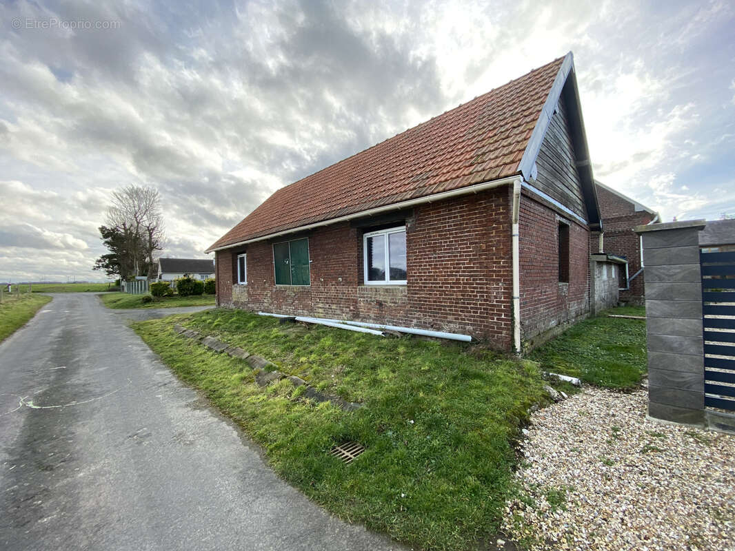 Maison à SAINT-MARTIN-AUX-BUNEAUX