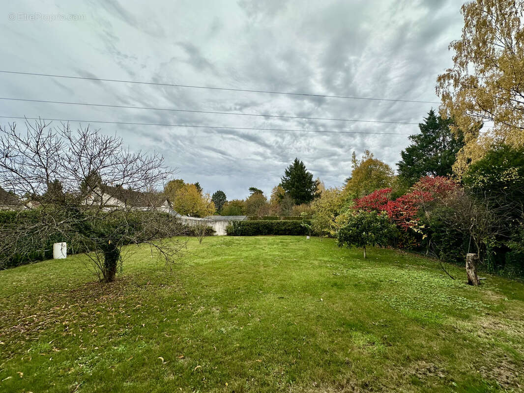 Maison à SAINT-SAUVEUR-SUR-ECOLE