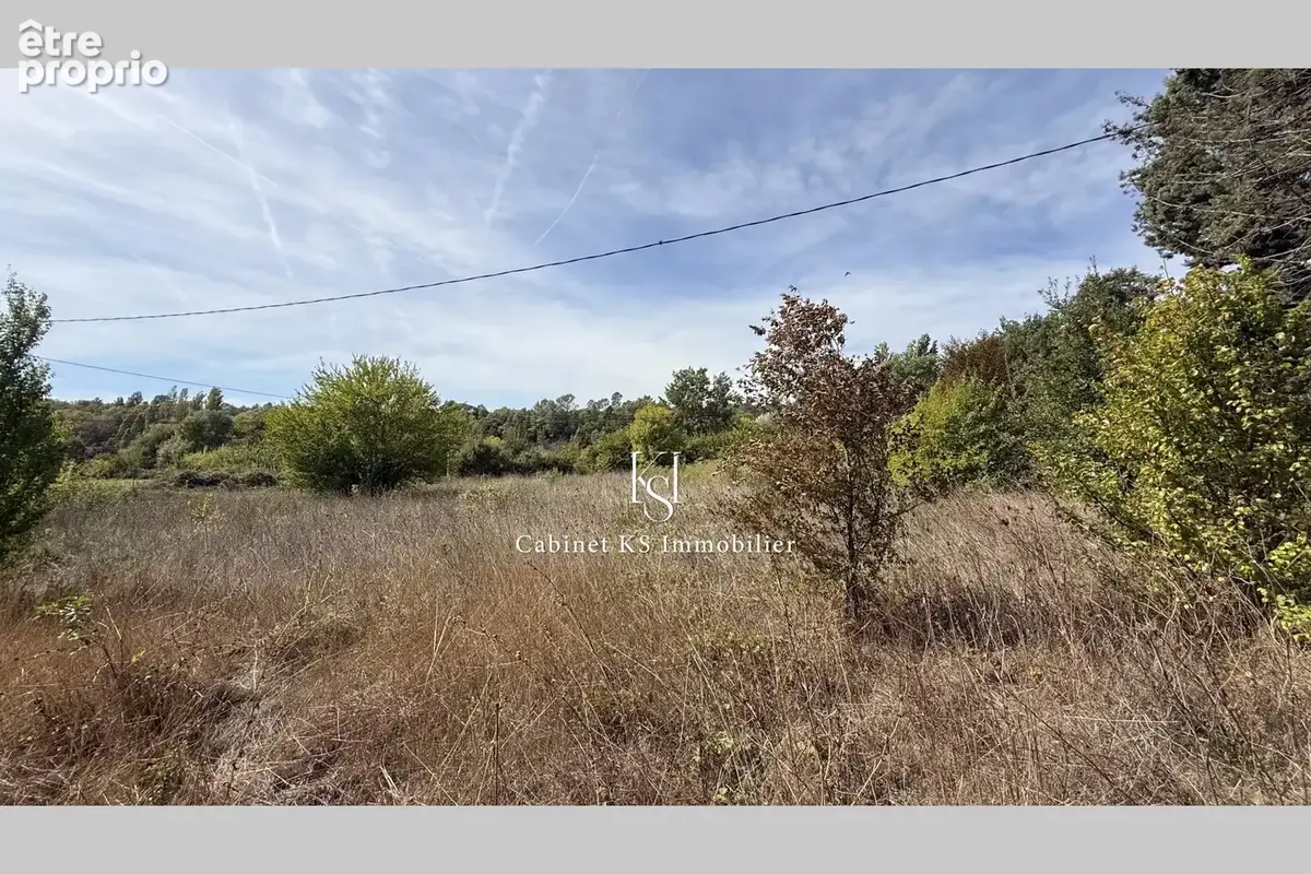 Photo Terrain à Tourves au prix de 150 000€