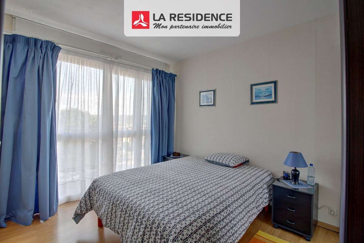 Appartement à LES MUREAUX
