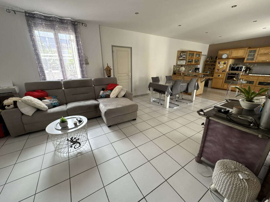 Maison à CLERMONT-FERRAND