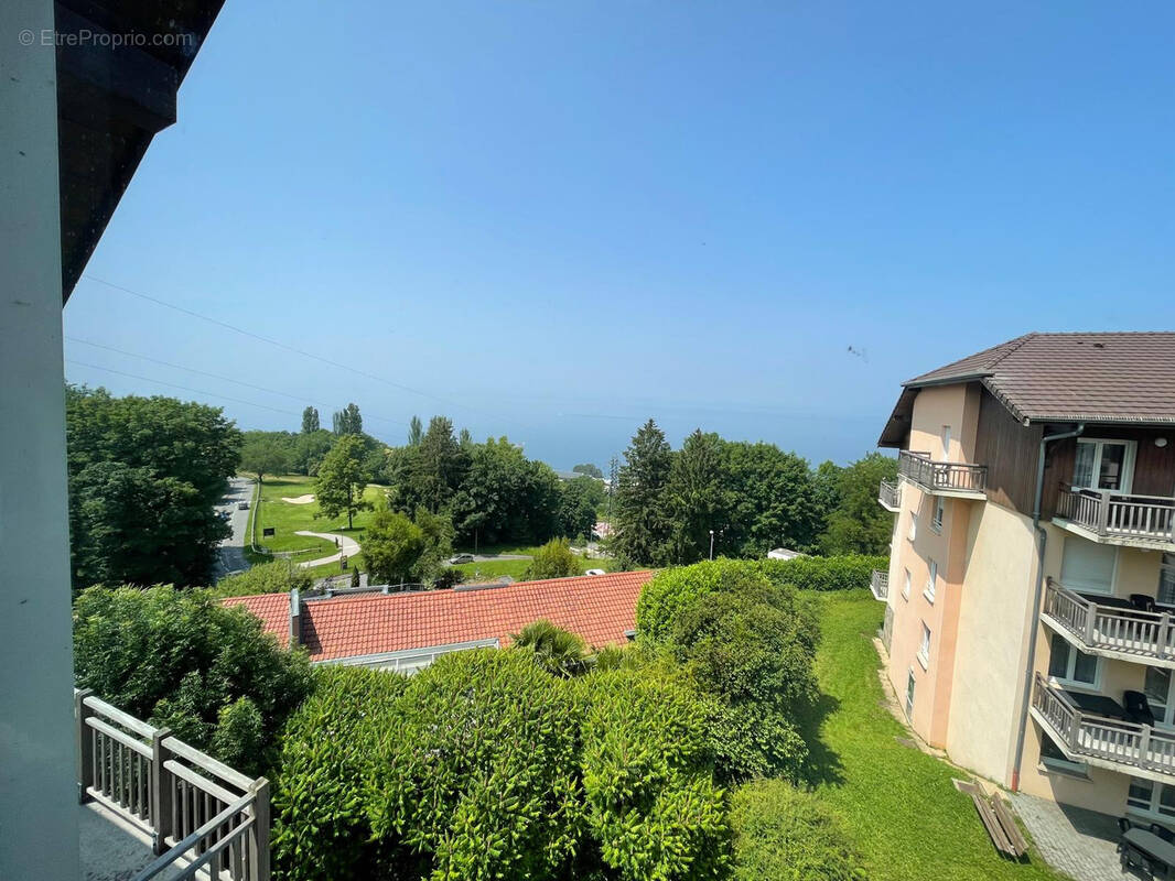 Appartement à EVIAN-LES-BAINS