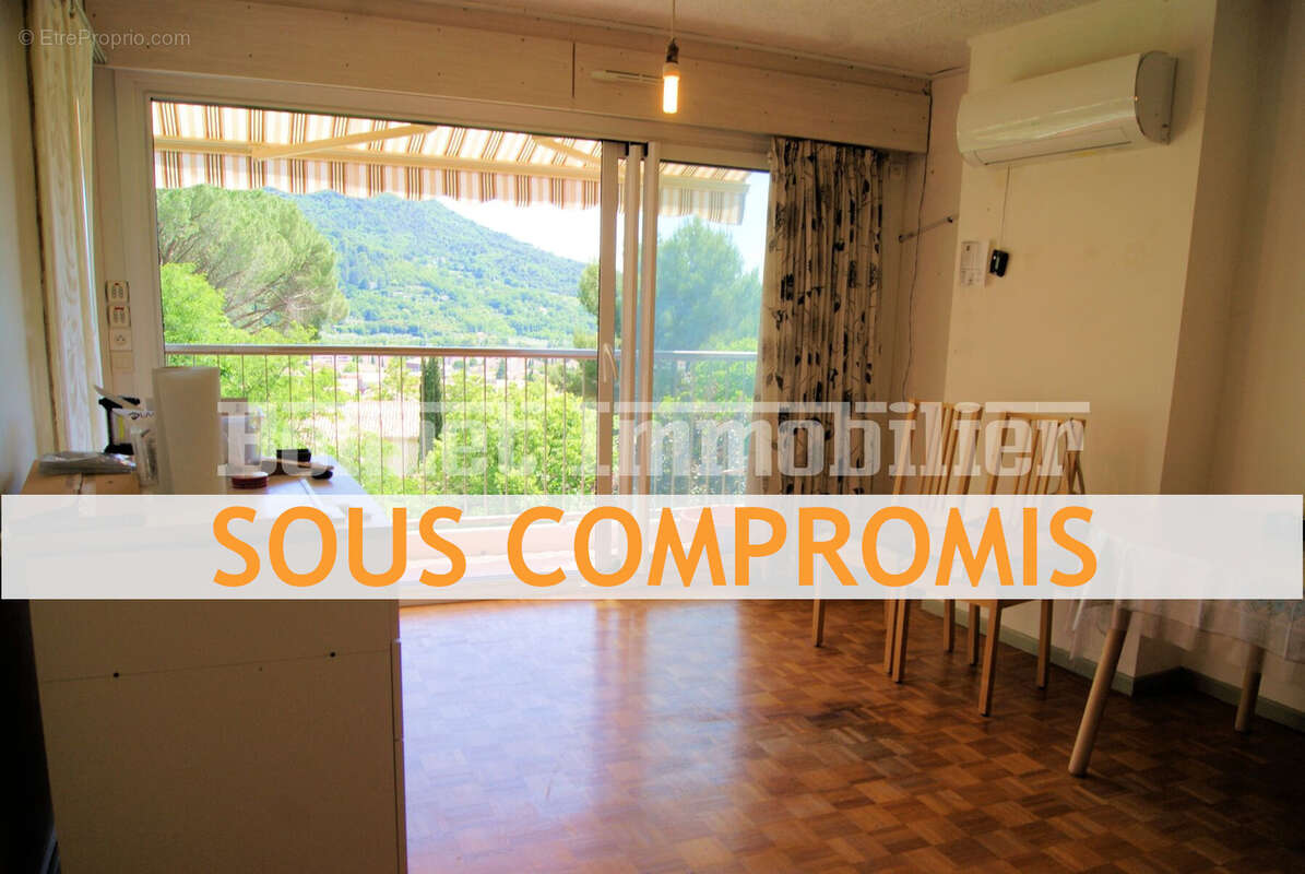 Appartement à NYONS