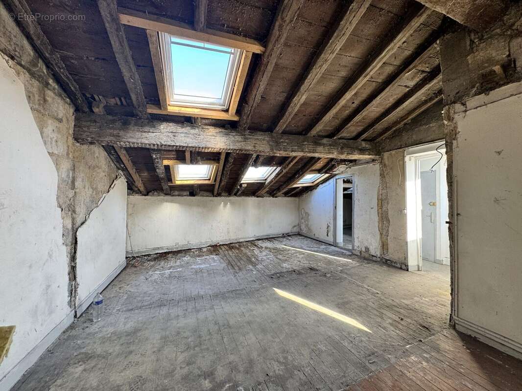 Appartement à BORDEAUX