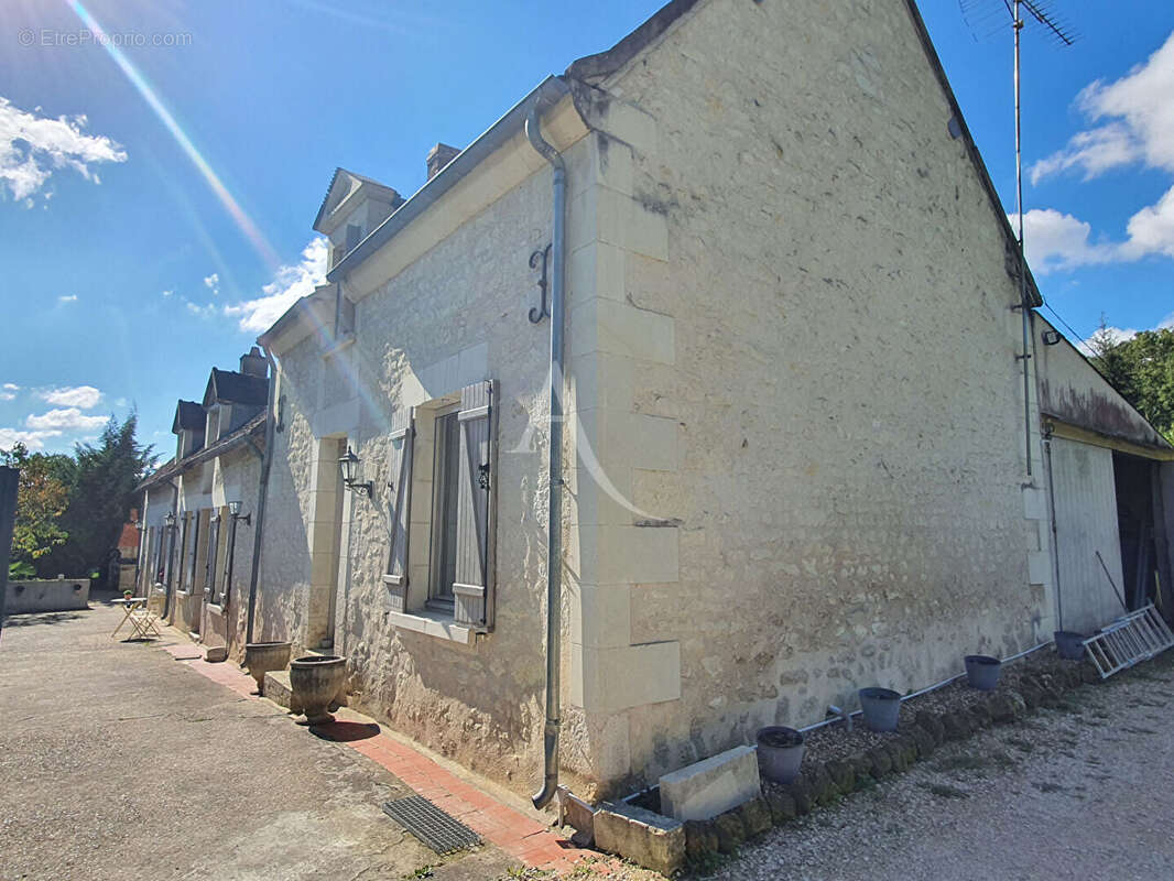 Maison à NOYERS-SUR-CHER