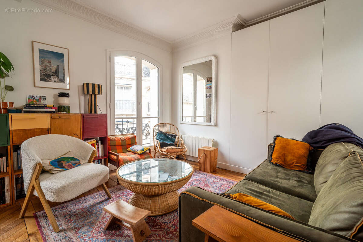 Appartement à PARIS-18E