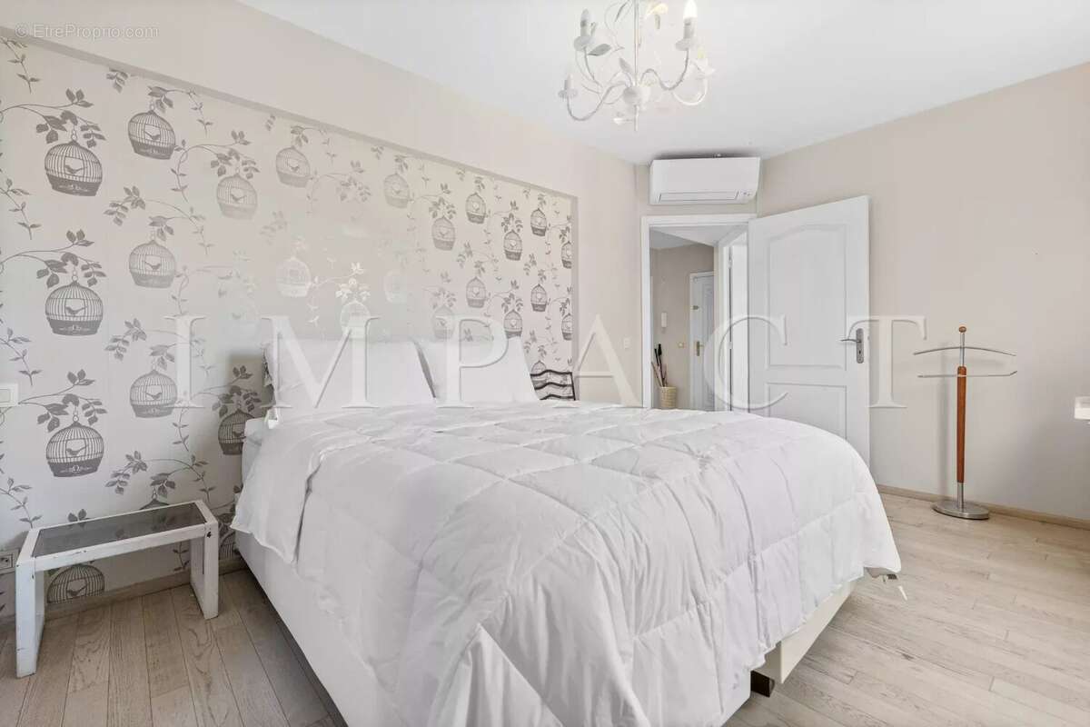 Appartement à LE CANNET