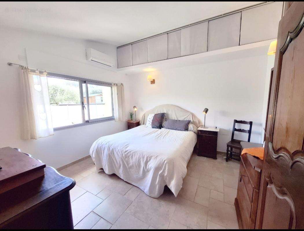 Maison à PEYMEINADE