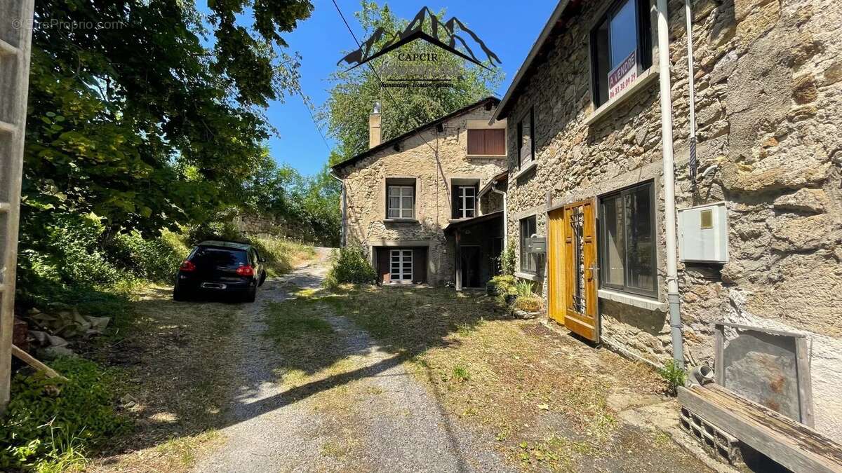Maison en pierre - CARCANIERES - photo 4