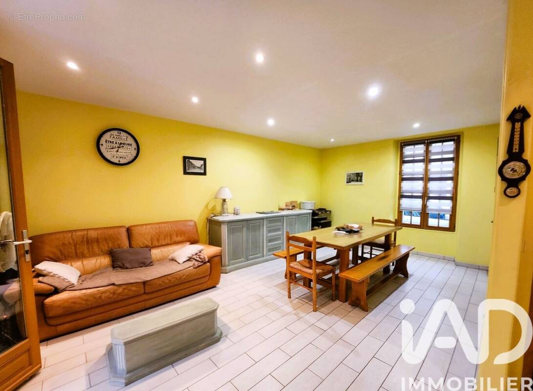 Photo 1 - Maison à SAINT-ARNOULT-EN-YVELINES