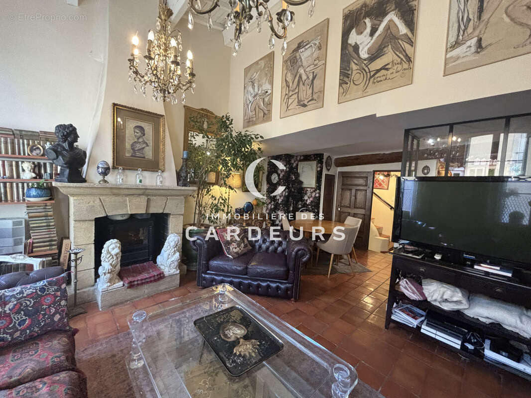 Appartement à AIX-EN-PROVENCE