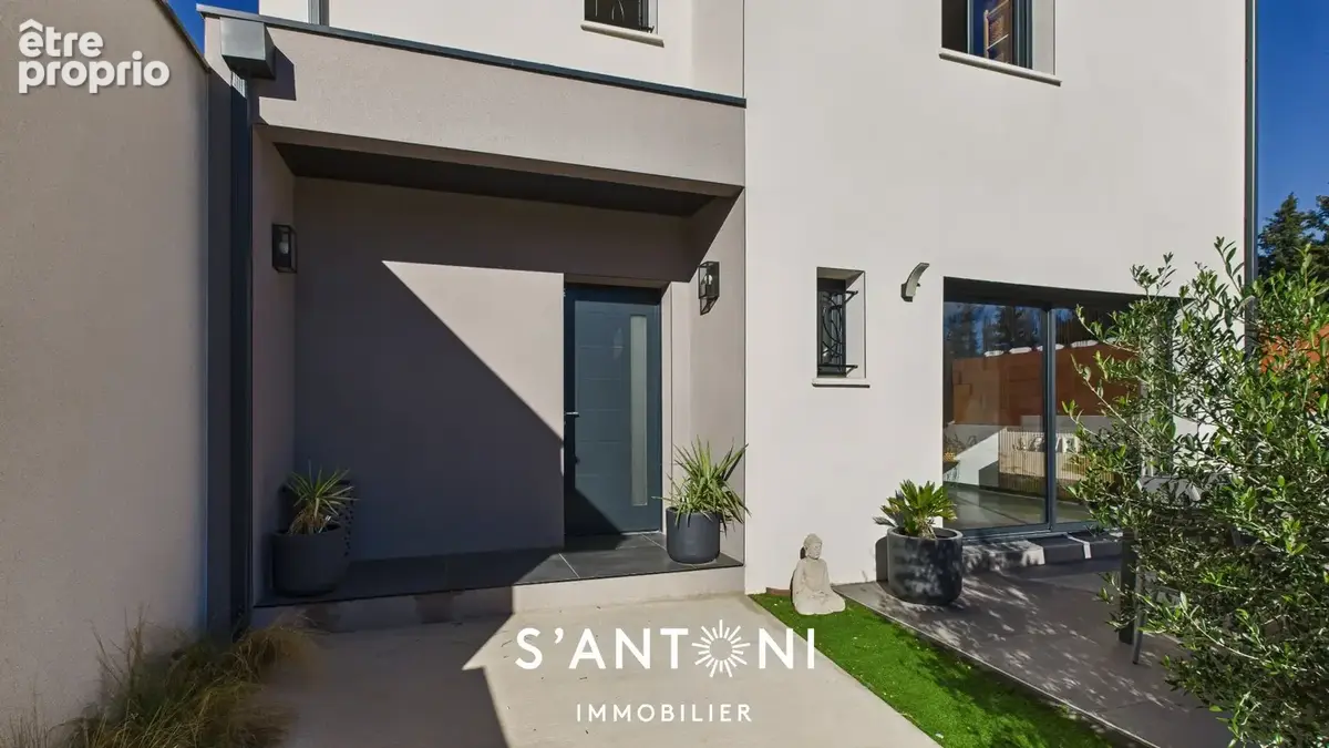 VIAS- Maison récente de 2023  95 m²  Terrain 264 m² - photo 6