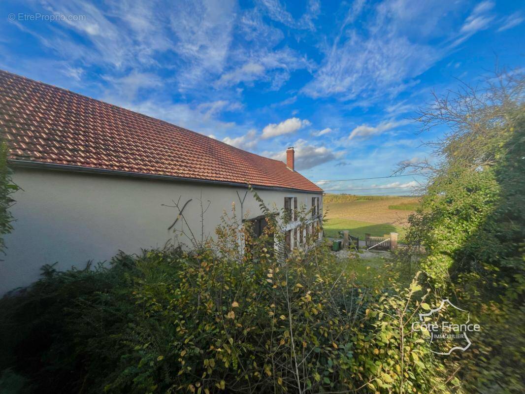 Maison à FONTENAILLES