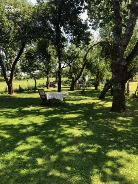 Maison de village en pierres avec agreable jardin et grange - photo 3