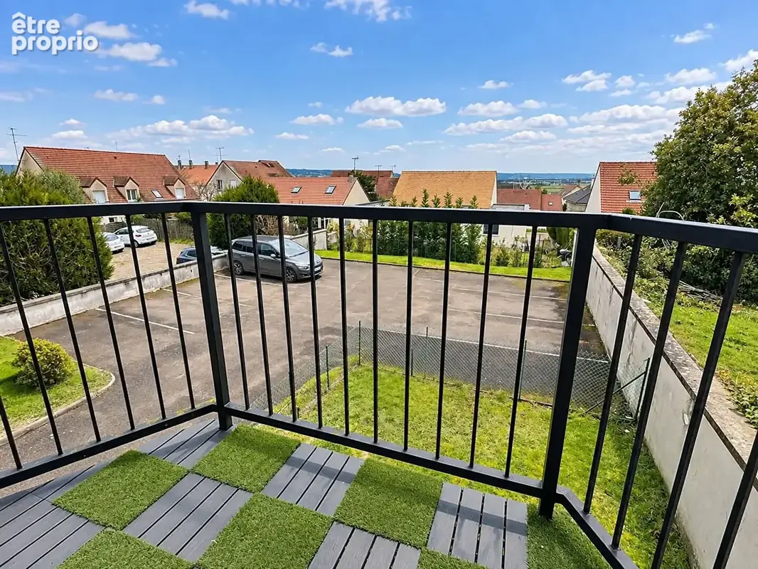 Appartement à EPONE