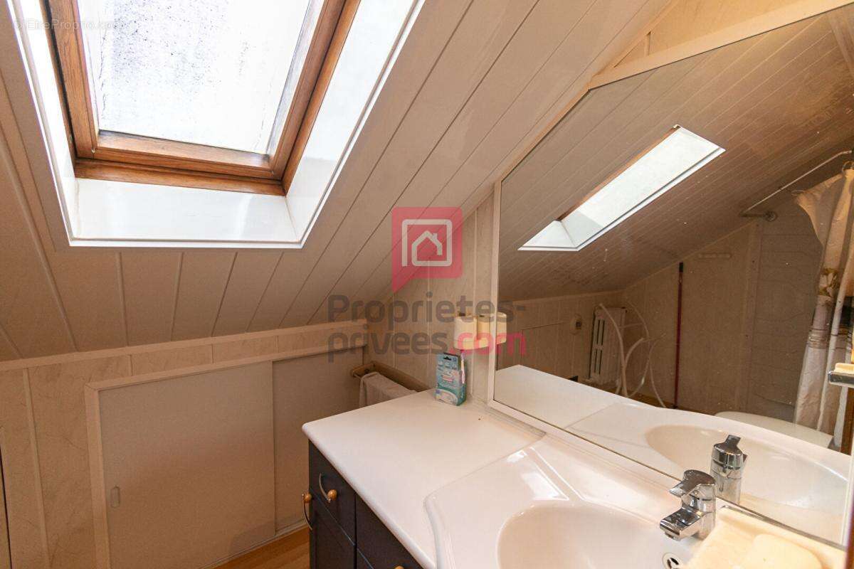 Vend cette maison familiale 4 chambres  88 m² et un jardin de 792 m² Quartier recherché de Saint-Pathus - photo 9