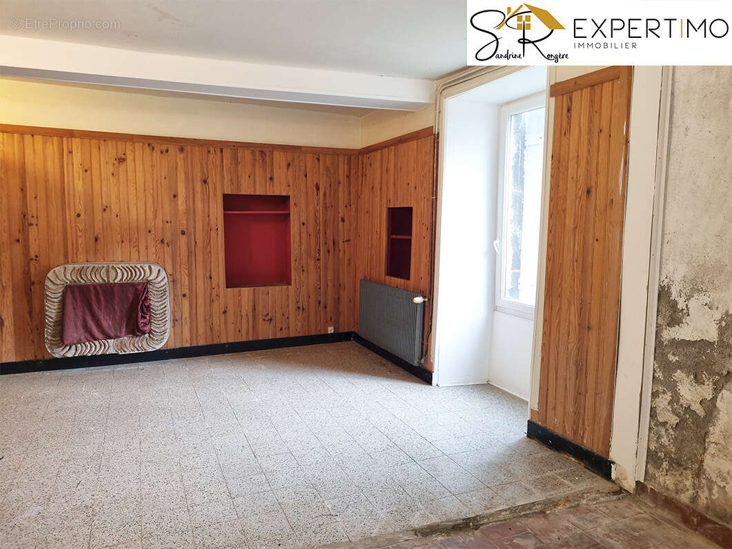 Maison à BLOT-L&#039;EGLISE