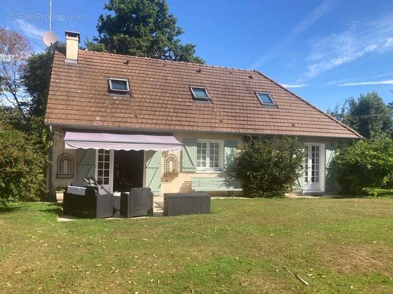 Maison à LE TORQUESNE