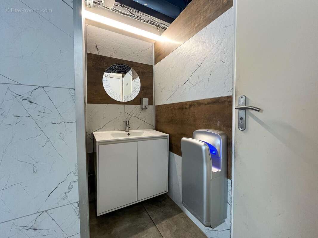 Photo 5 - Commerce à LE MANS