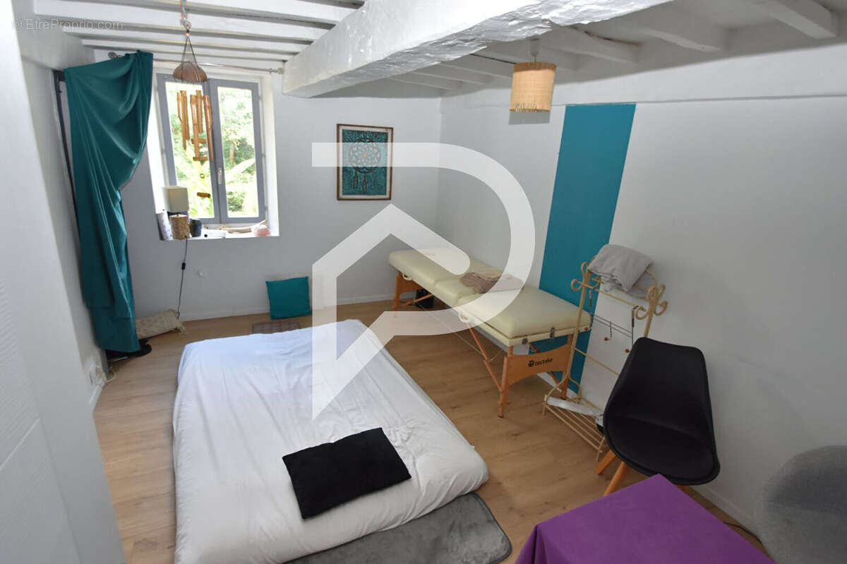 Maison à EUGENIE-LES-BAINS