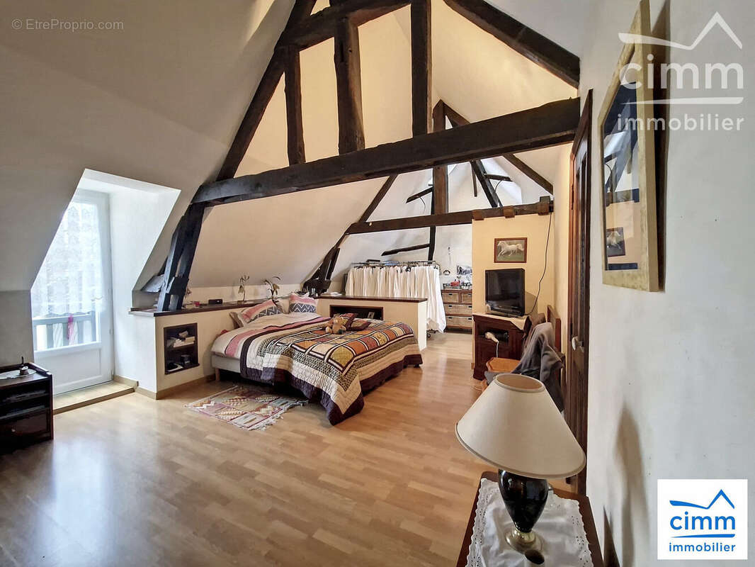 Maison 290 m² à Rennes  - photo 5