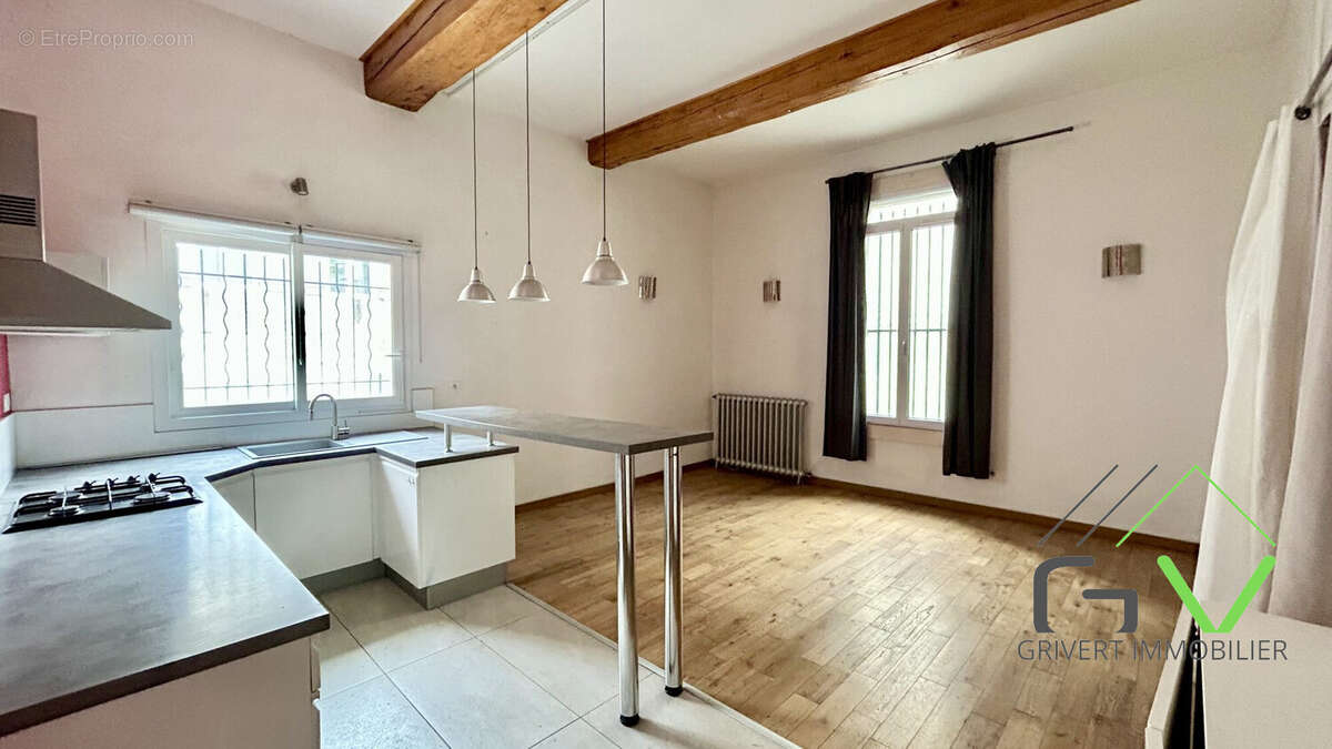 Appartement à NIMES