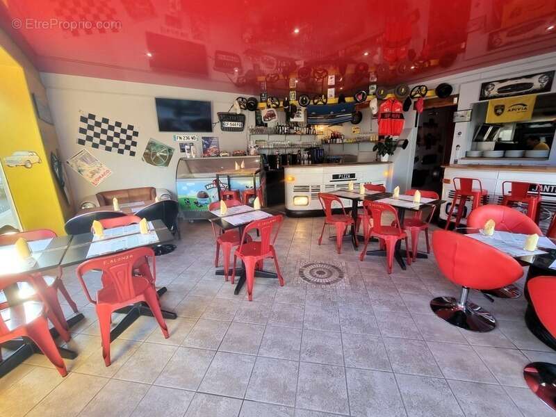 Commerce à LE CHATEAU-D&#039;OLERON