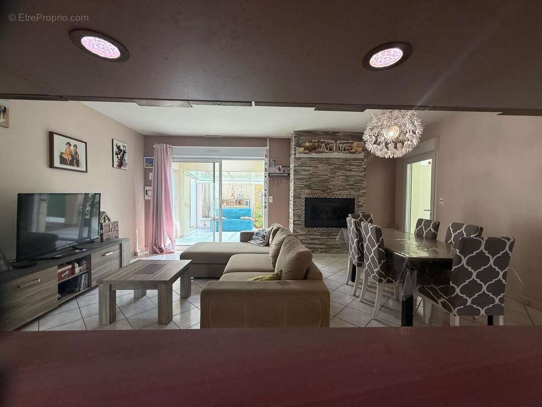 Photo 8 - Maison à SAINTE-LIVRADE-SUR-LOT