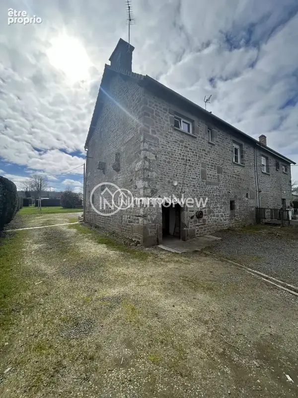 Maison mitoyenne a renover de 84m2 sur 1232m2 de terrain - photo 2