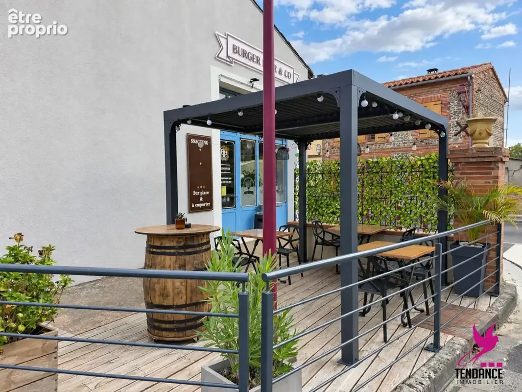 Fonds de commerce restaurant avec terrasse et parkings. - photo 2