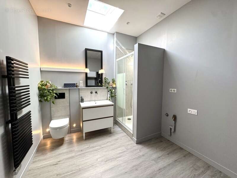 Appartement à JONAGE