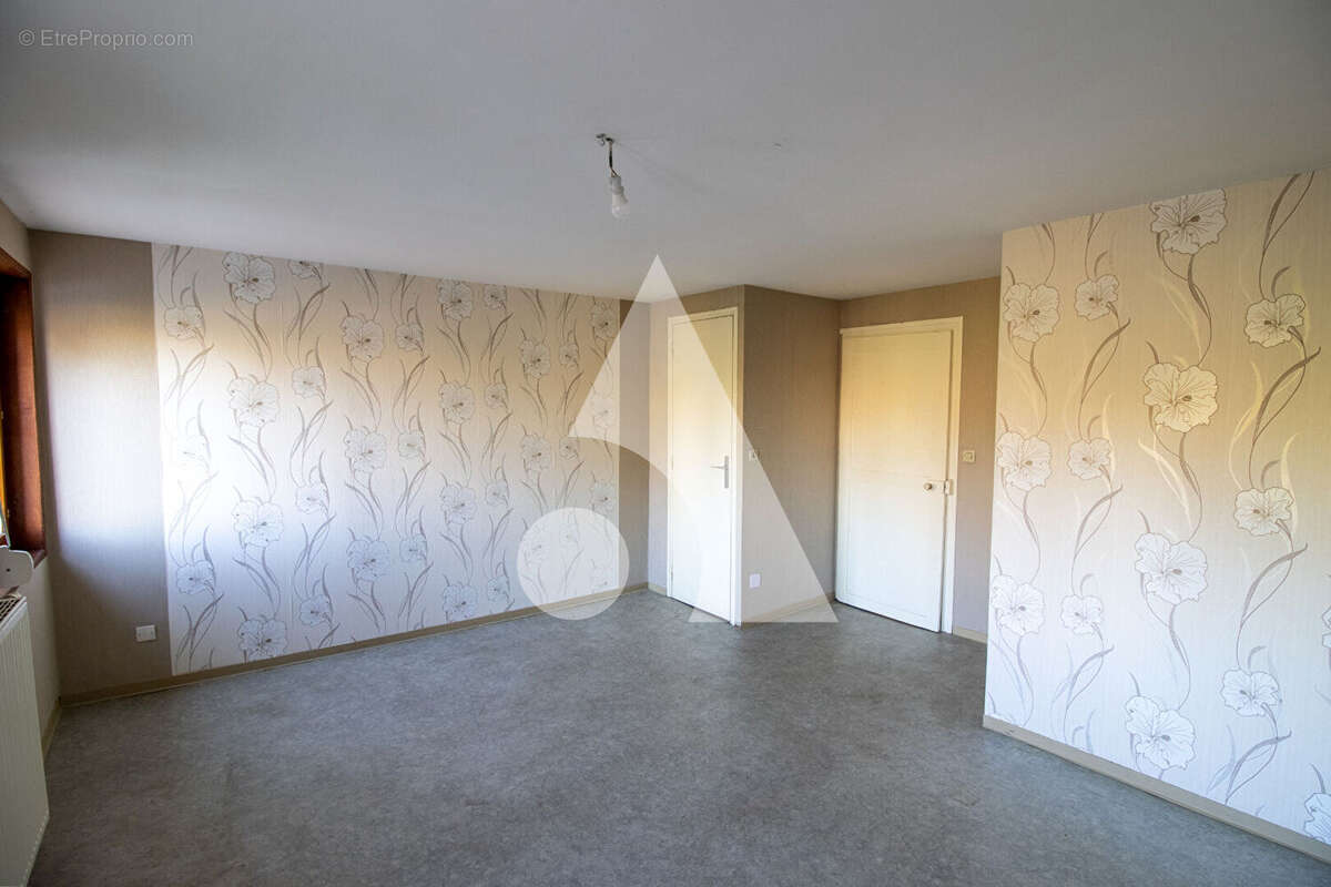 Maison à LA SENTINELLE