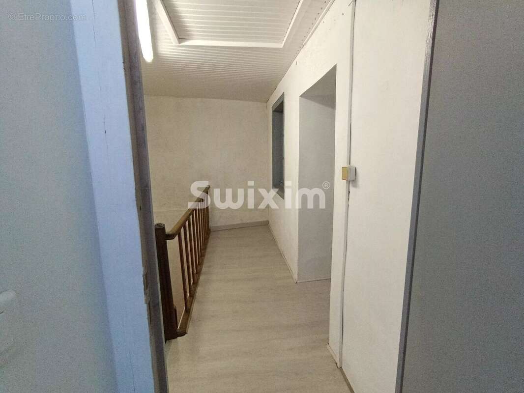Appartement à AISY-SUR-ARMANCON