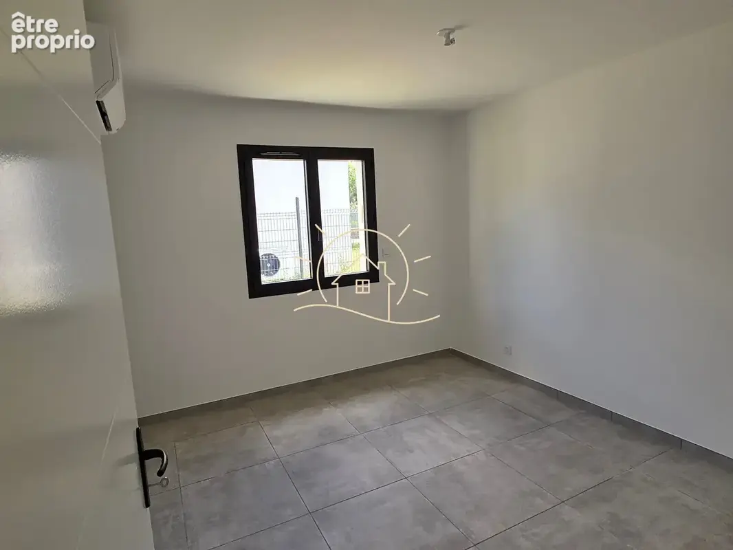 Villa neuve, toit plat RUOMS - photo 9