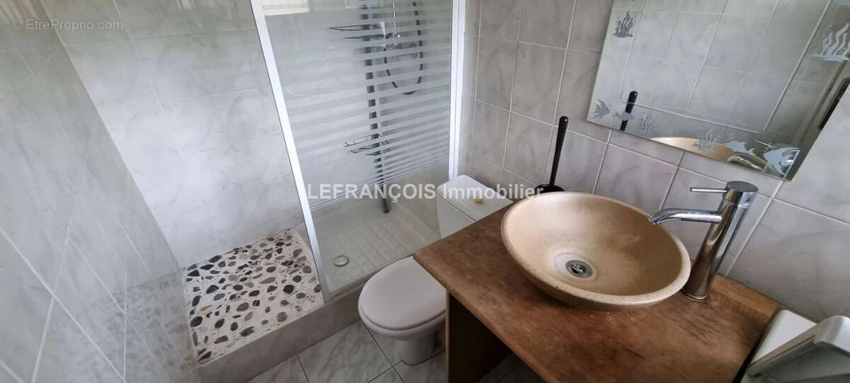 Appartement à PEYMEINADE